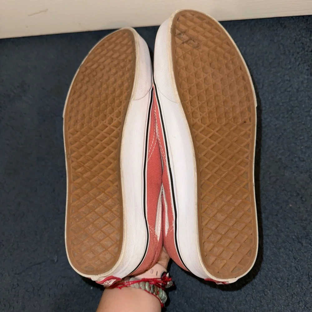 VANS - Picture 6 of 6